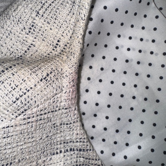 Ann Taylor size 4 Blazer - Picture 5 of 7